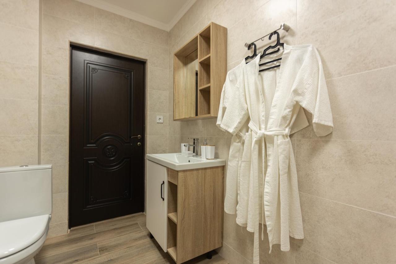 New Athos Hotel Nikopoli On Vodopadnaya 21А מראה חיצוני תמונה