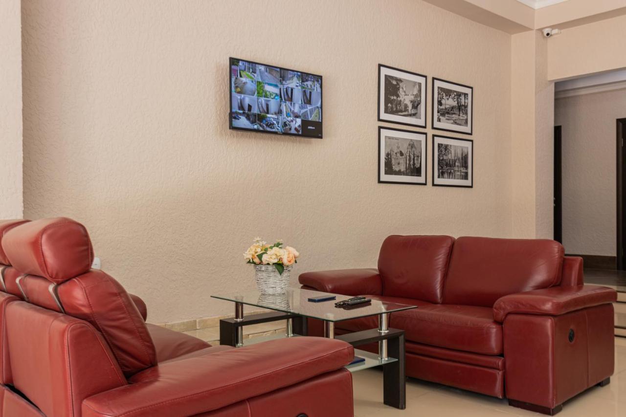 New Athos Hotel Nikopoli On Vodopadnaya 21А מראה חיצוני תמונה