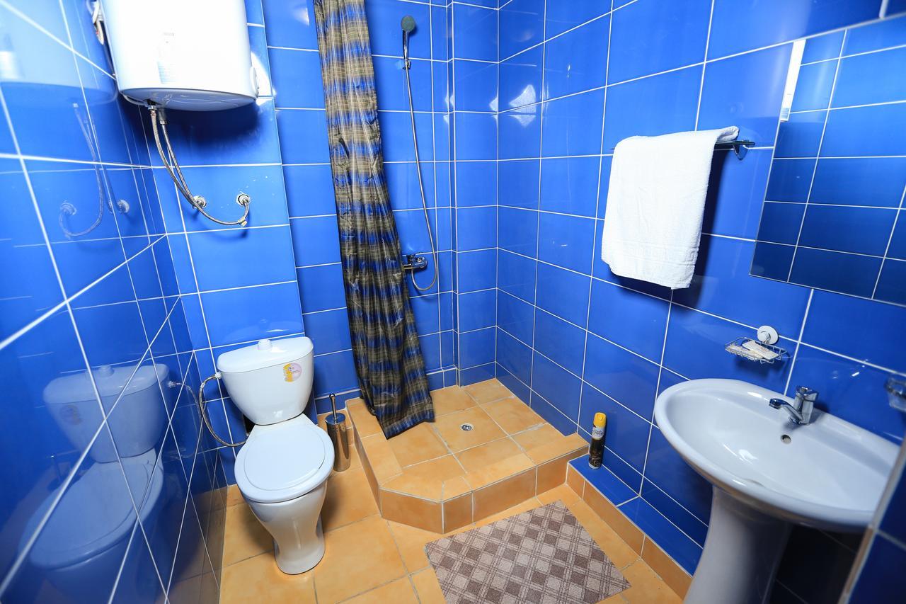 New Athos Hotel Nikopoli On Vodopadnaya 21А מראה חיצוני תמונה